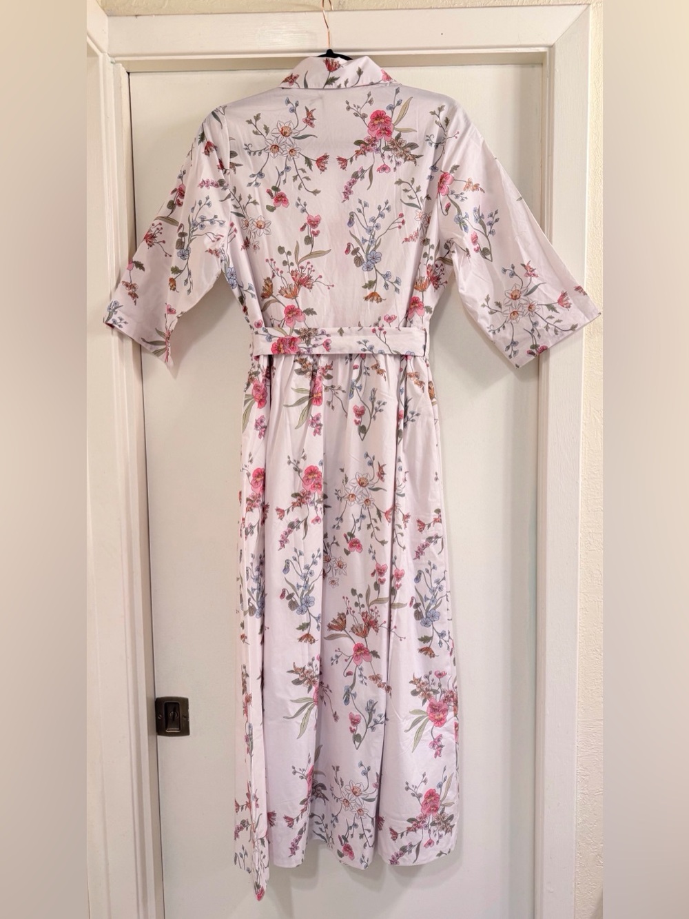 Hermoza / Francesca White Meadow Button-Front Midi Shirt Dress - Sz. M - NWT - Picture 3 of 15